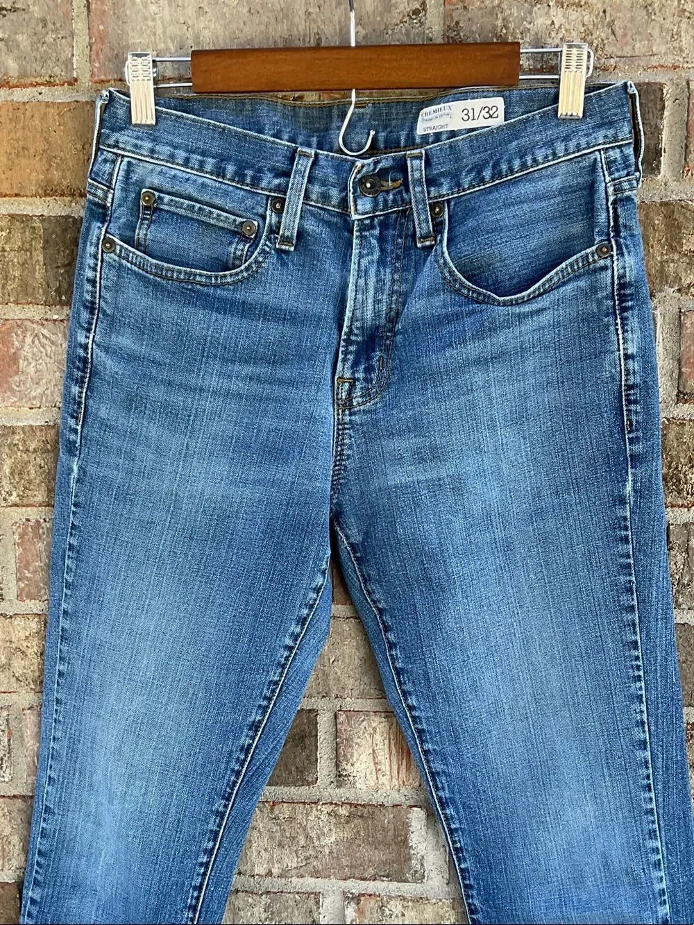 Take 50% OFF-Cremieux Classic Men’s Blue Denim Jeans - Straight, Size-31/32